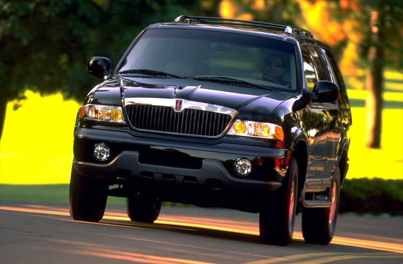 lincoln-navigator_3079_4.jpg