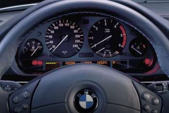 BMW 7-series 1998