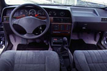Lancia Dedra 1995