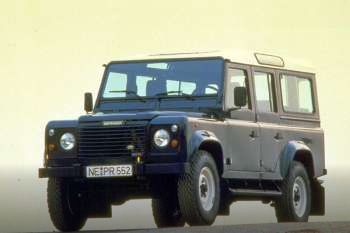 Land Rover Defender 110 V8 County