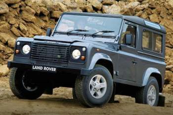 Land Rover Defender 2002