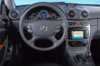 Mercedes-Benz CLK 2002