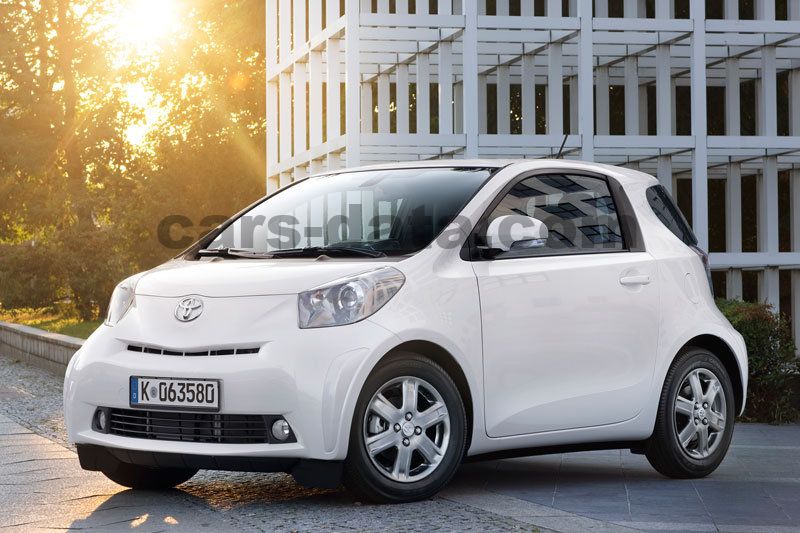 Toyota iQ