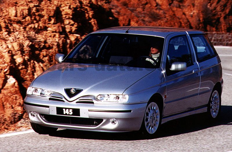 Alfa Romeo 145