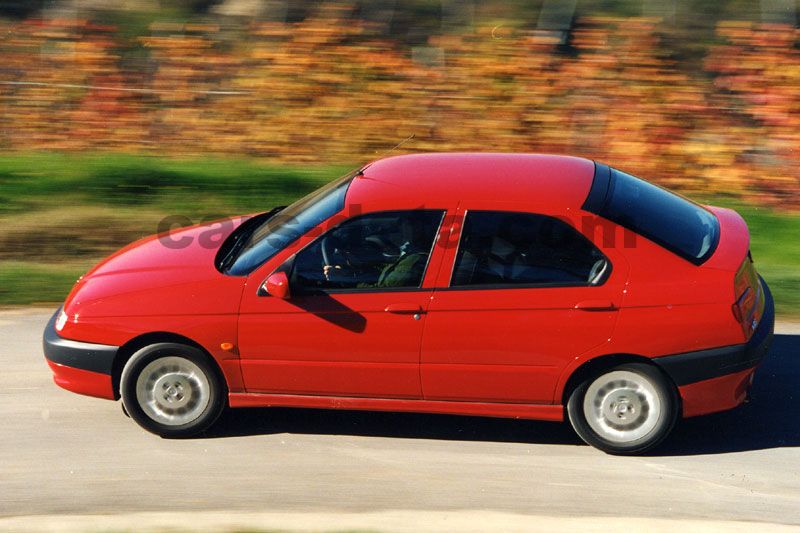 Alfa Romeo 146