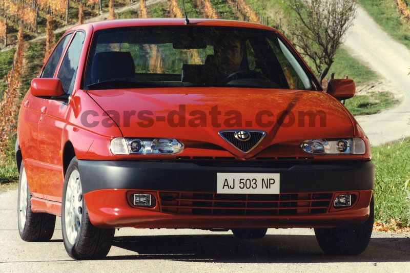 Alfa Romeo 146