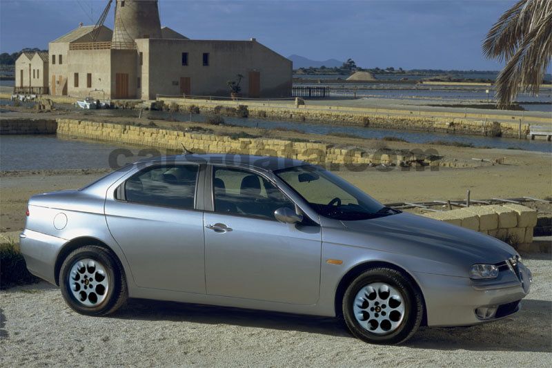 Alfa Romeo 156