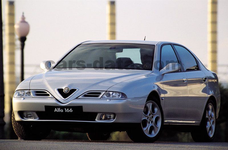 Alfa Romeo 166