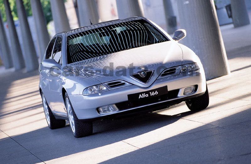 Alfa Romeo 166