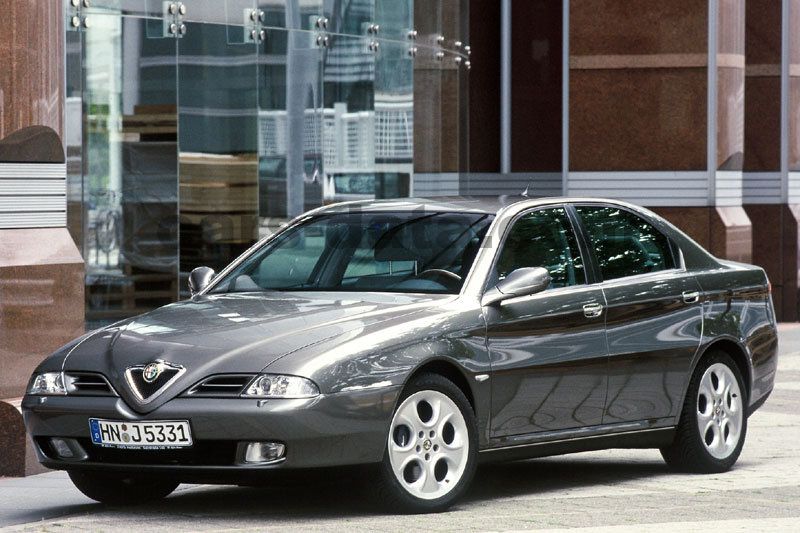 Alfa Romeo 166