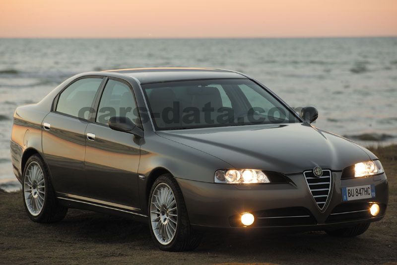 Alfa Romeo 166