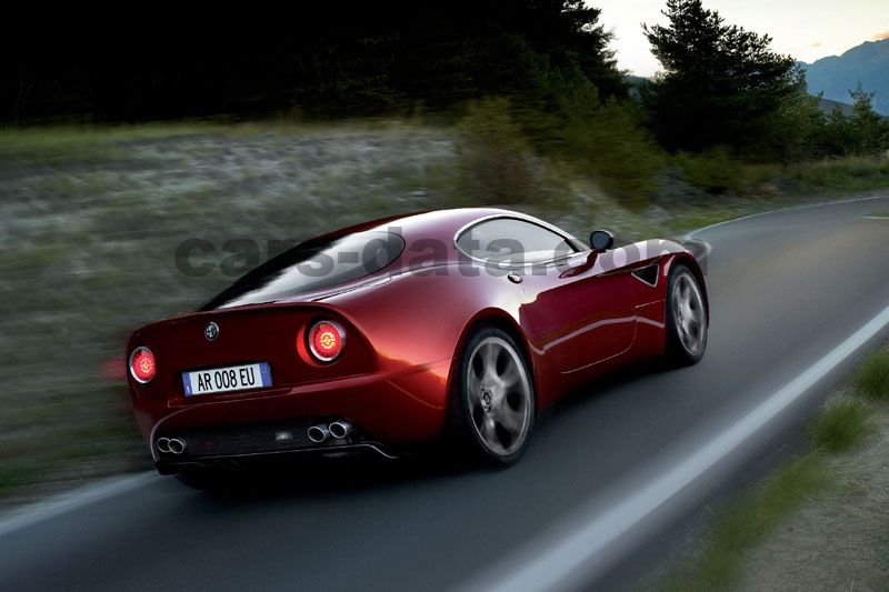 Alfa Romeo 8C Competizione