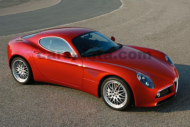 Alfa Romeo 8C Competizione