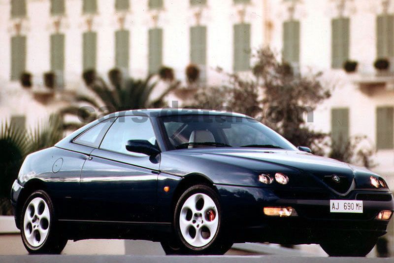 Alfa Romeo GTV