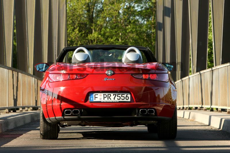 Alfa Romeo Spider
