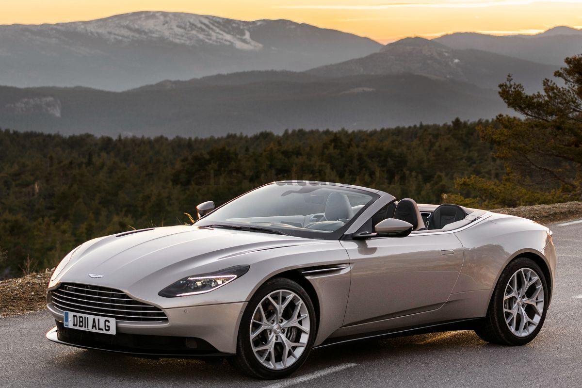 Aston Martin DB11 Volante