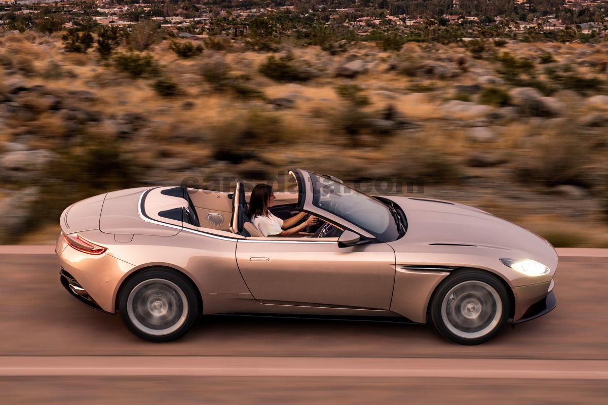 Aston Martin DB11 Volante