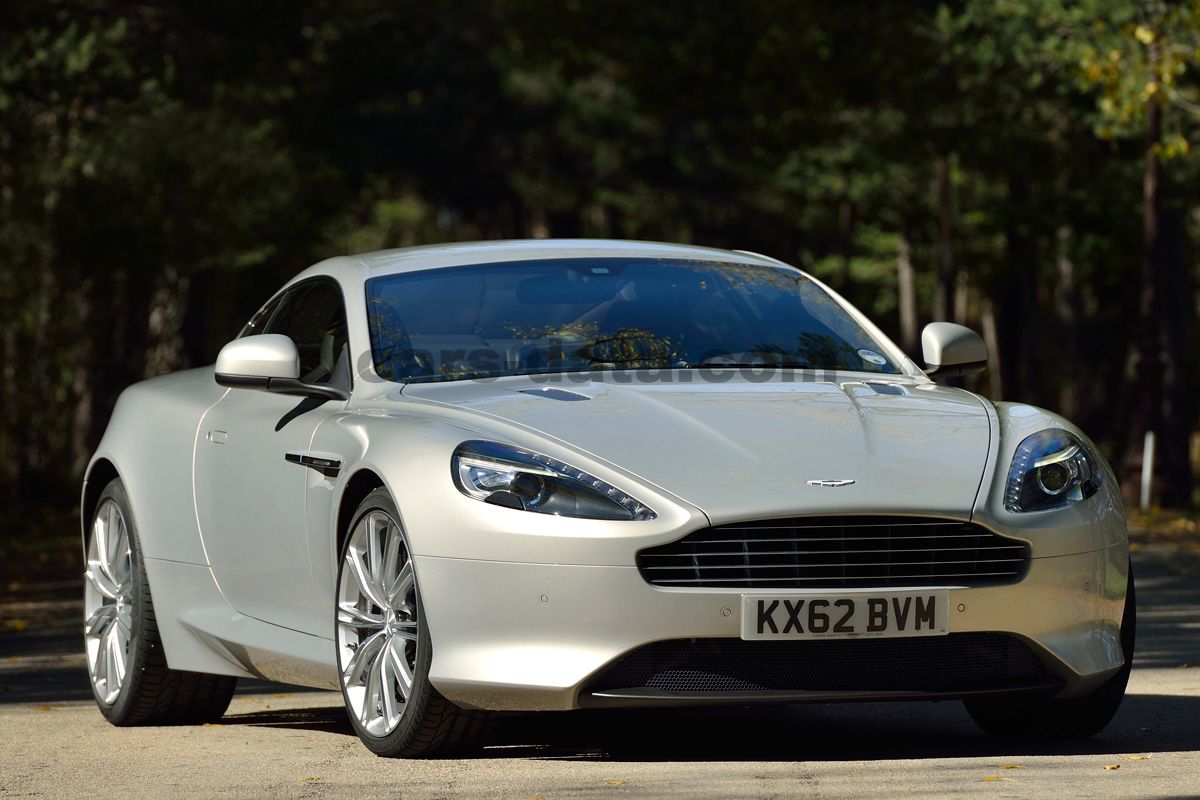 Aston Martin DB9 Coupe