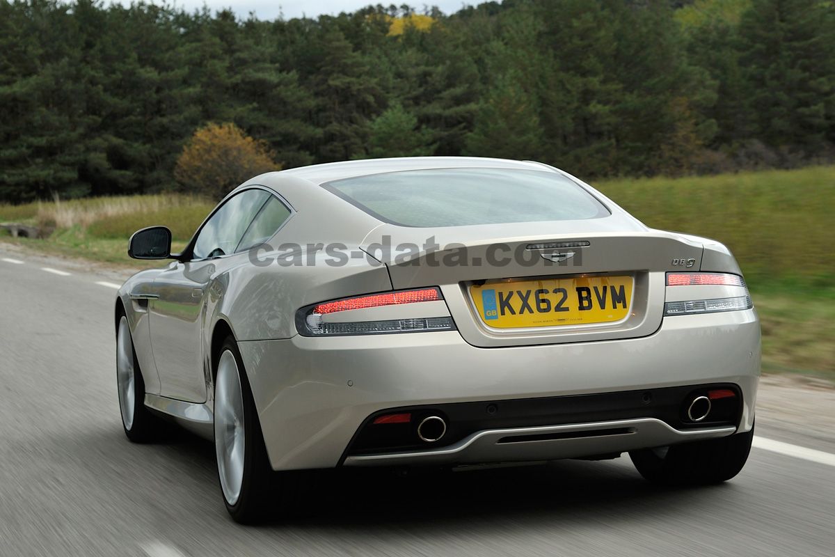 Aston Martin DB9 Coupe