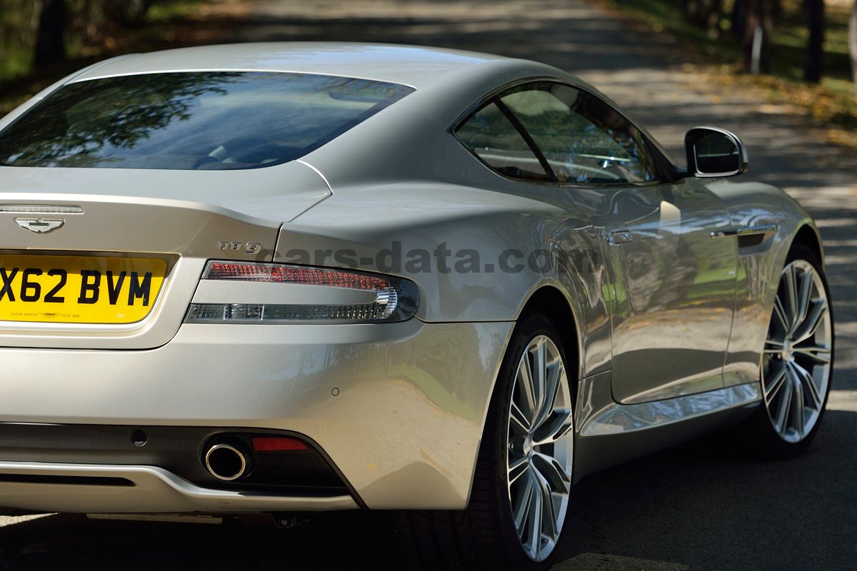 Aston Martin DB9 Coupe