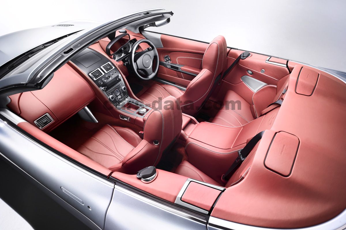 Aston Martin DB9 Volante