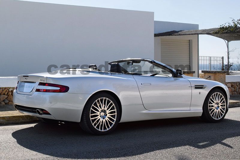 Aston Martin DB9 Volante