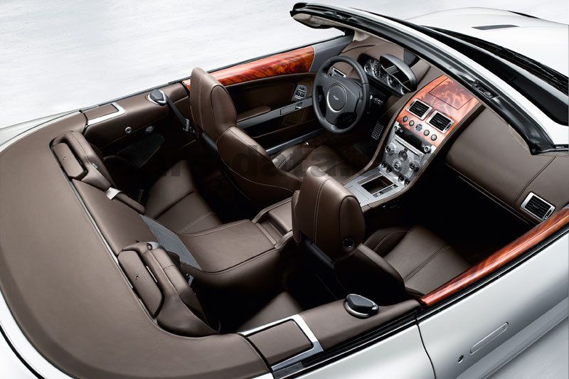 Aston Martin DB9 Volante