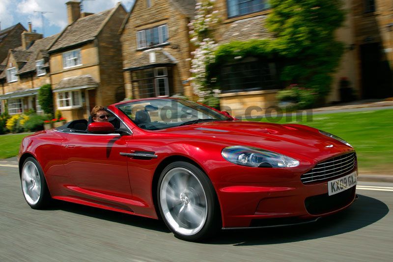 Aston Martin DBS Volante