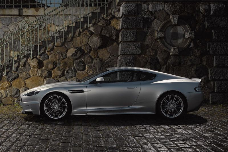 Aston Martin DBS