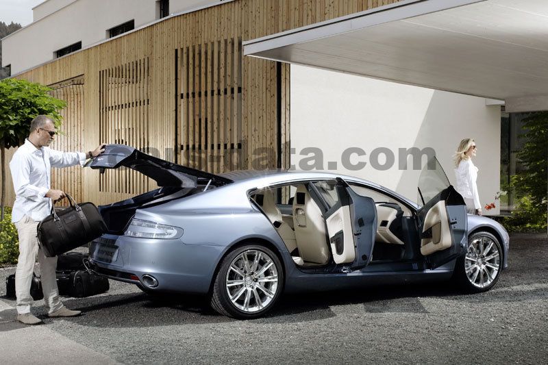 Aston Martin Rapide