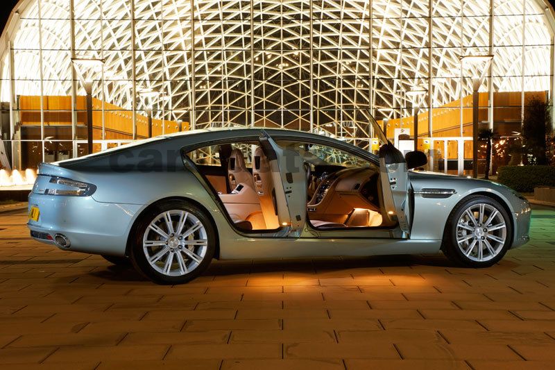 Aston Martin Rapide 2010 Pictures 20 Of 42 Cars Data Com