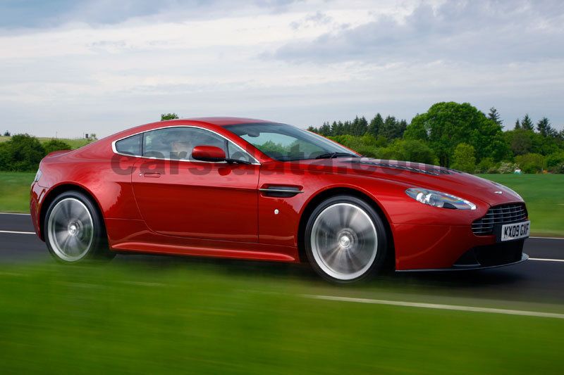 Aston Martin V12 Vantage Coupe