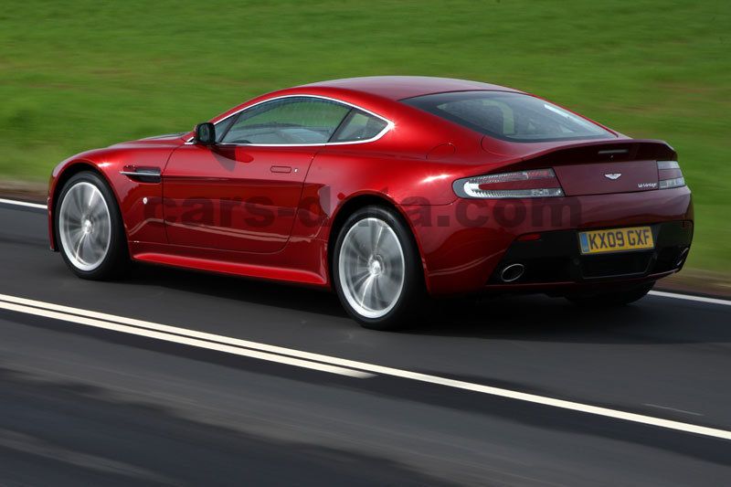 Aston Martin V12 Vantage Coupe