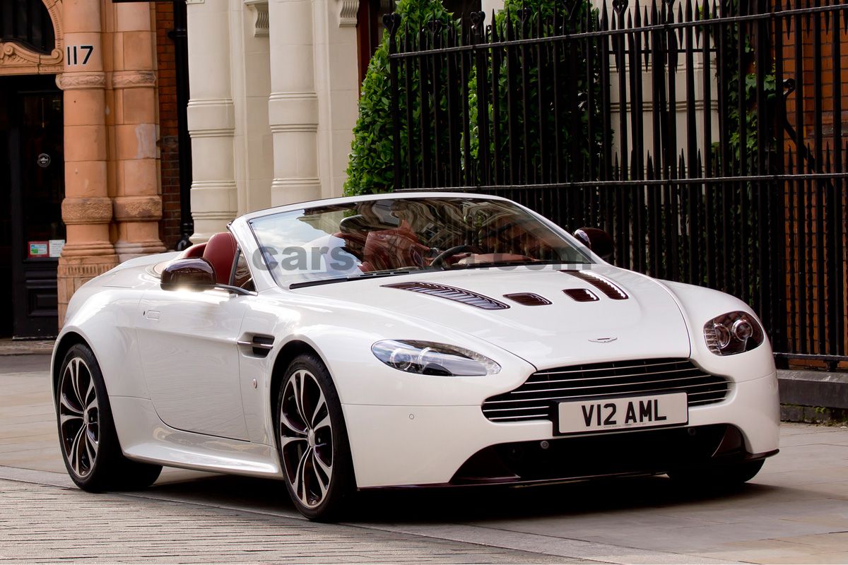 Aston Martin V12 Vantage Roadster