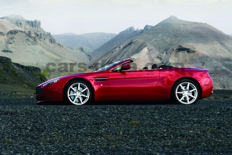 Aston Martin V8 Vantage Roadster