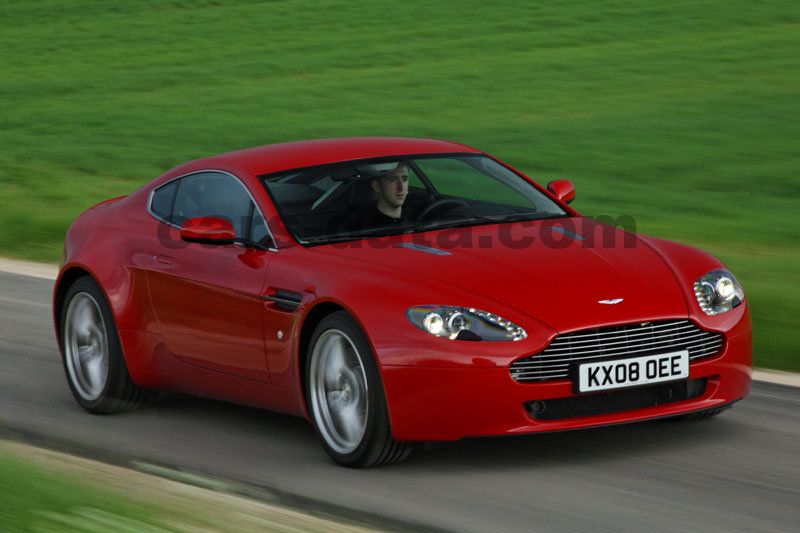 Aston Martin V8 Vantage