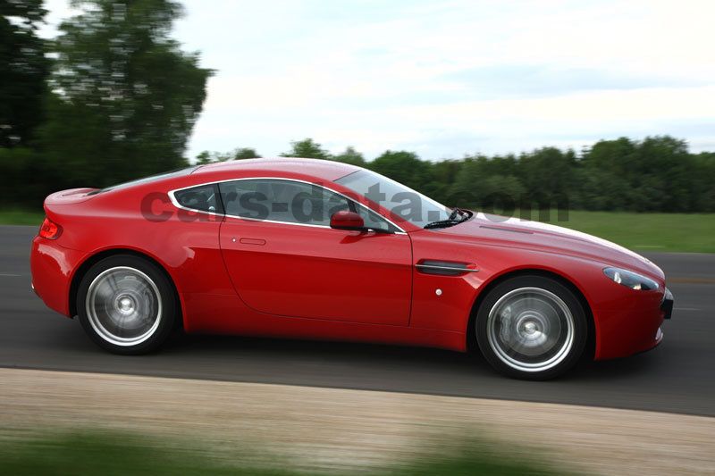 Aston Martin V8 Vantage