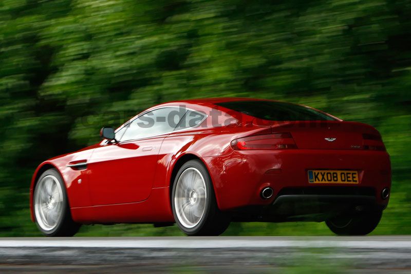 Aston Martin V8 Vantage