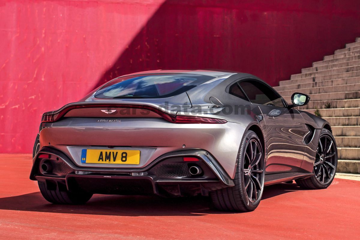 Aston Martin Vantage