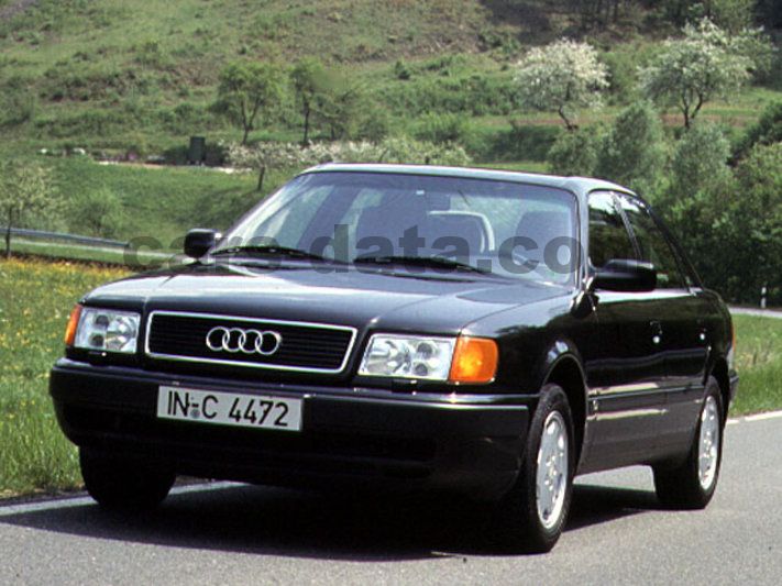Audi 100