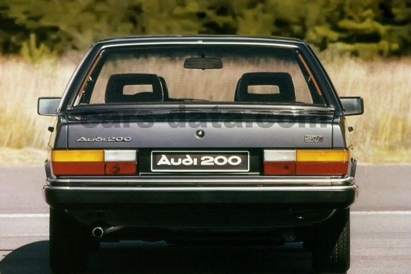 Audi 200