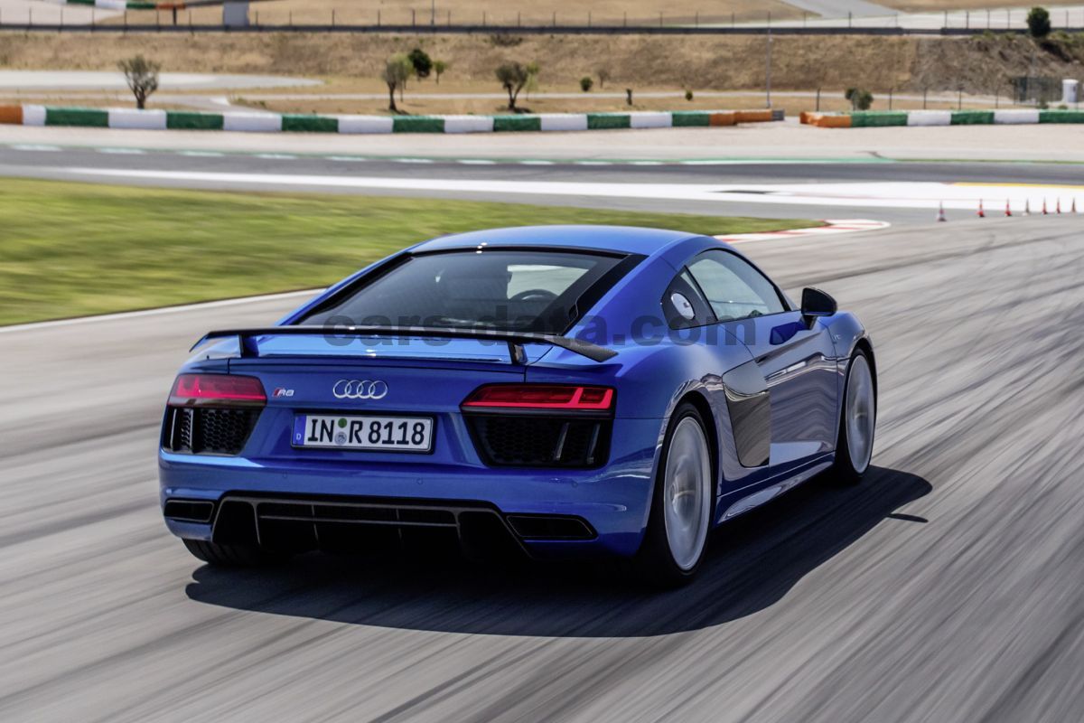 Audi R8 Coupe