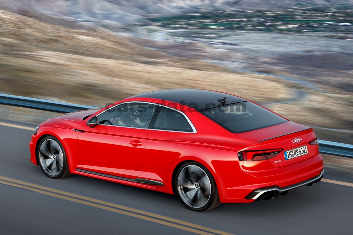 Audi RS5 Coupe