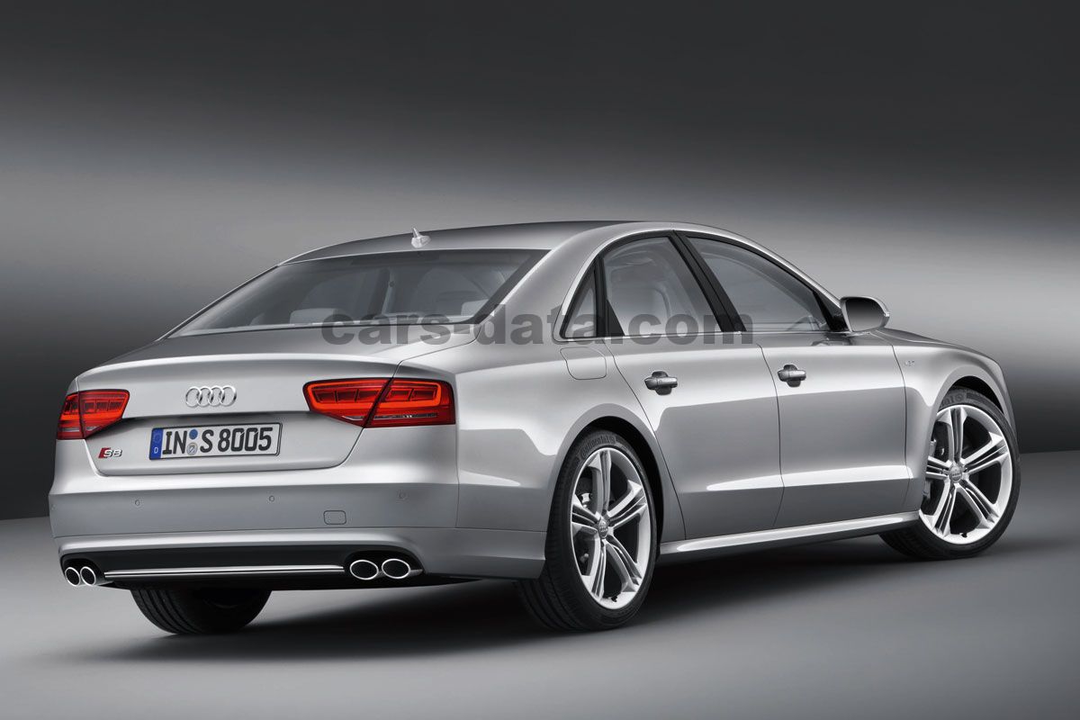 Audi S8