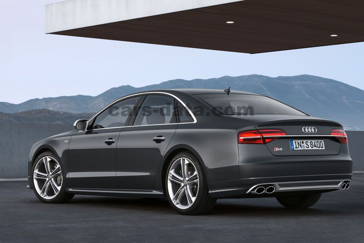 Audi S8