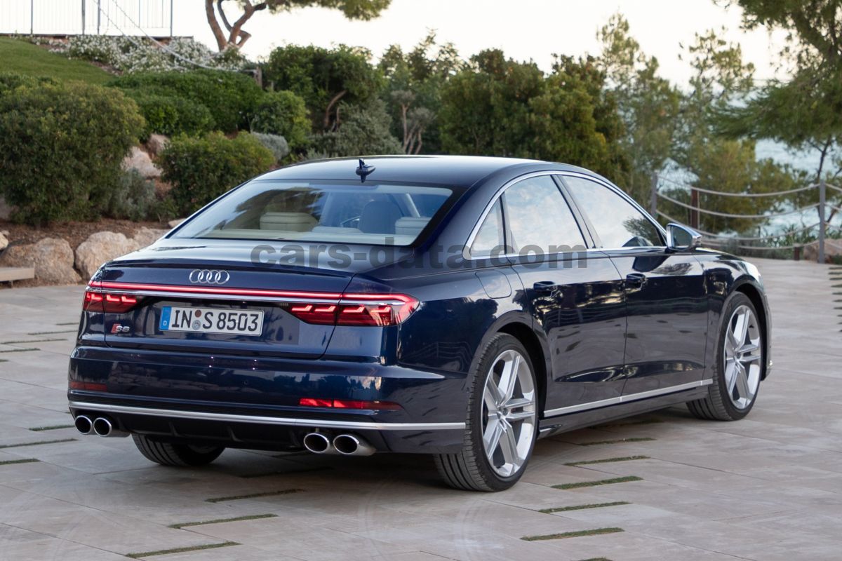 Audi S8