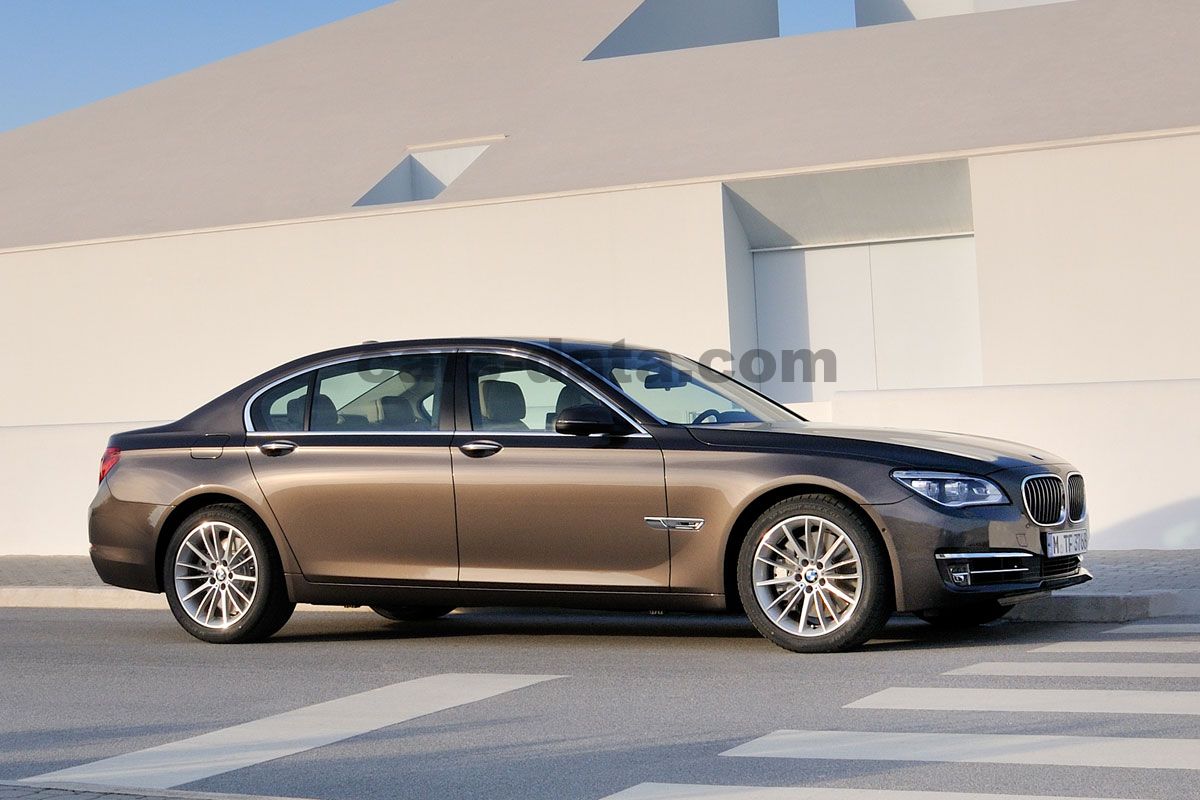 BMW 7-series