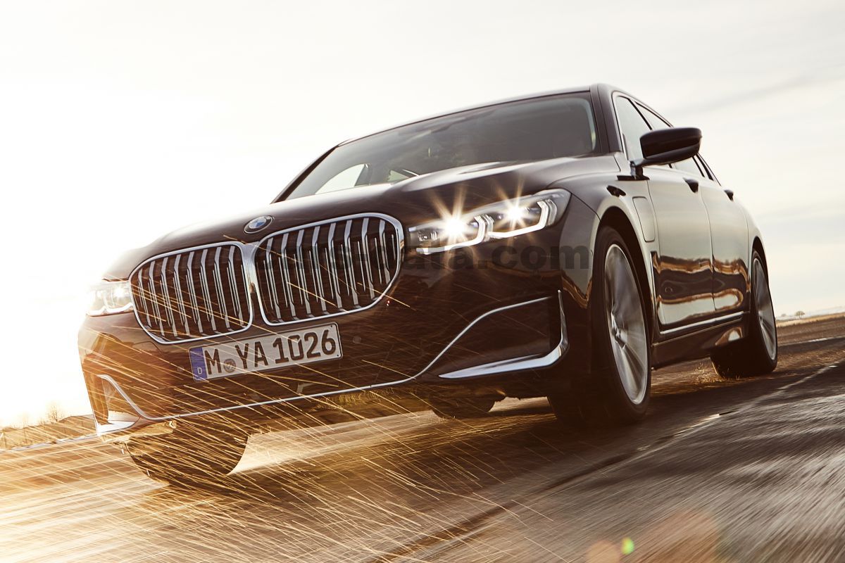 BMW 7-series