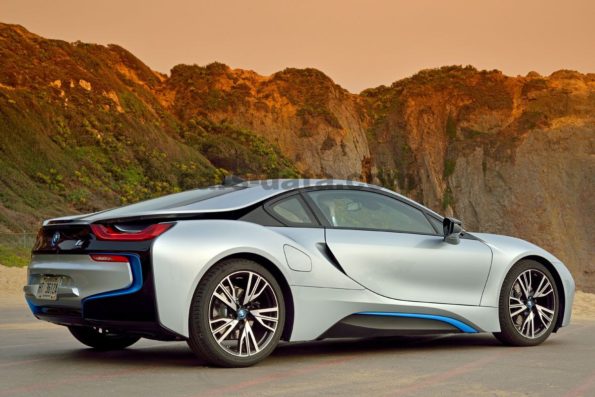 BMW i8
