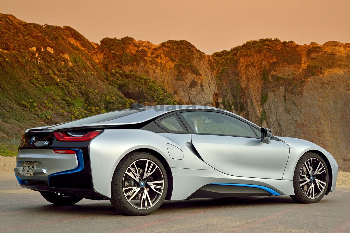 BMW i8